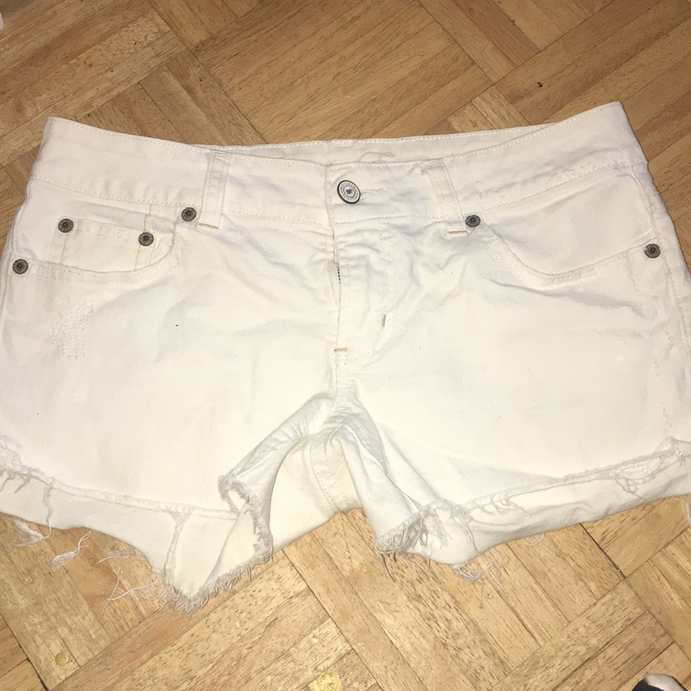 American Eagle Distressed White Shorts